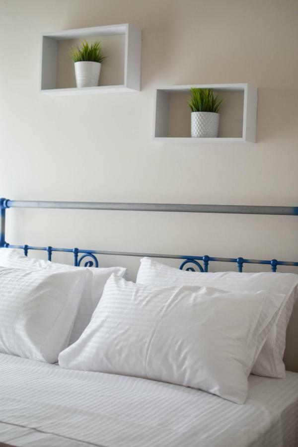 Oliver Suites Athena Bagian luar foto